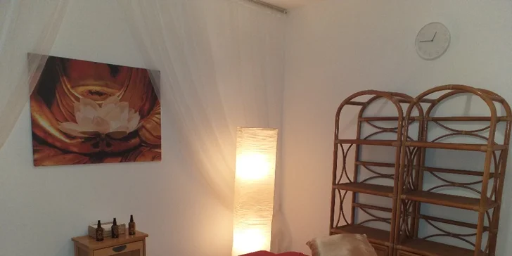 Všechny masáže probíhají v masážním apartmánu Bohyně, který je určen pouze pro ženy a ženskou energii.
