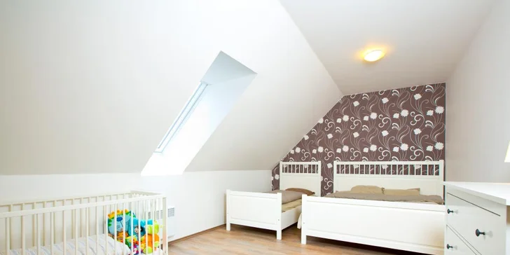 Není problém se sem vejít až v 8 osobách. (Apartmán Deluxe)