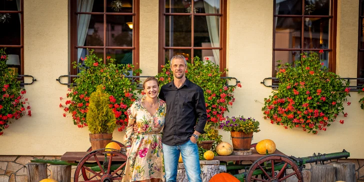 Majitelé restaurace a penzionu Staré časy.