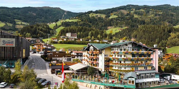 Bývať budete v hoteli Kohlerhof s úžasným wellness.