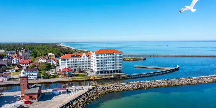 Součástí obou apartmánů je plně vybavená kuchyňka, a to včetně kávovaru.