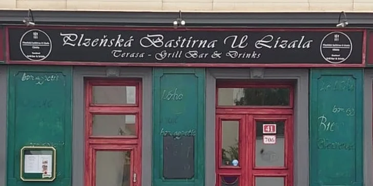 Vše si vychutnáte na venkovní zastřešené terase.