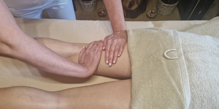 Sáhnout můžete i po španělské anistresové masáži. Jak již název napovídá, jejím cílem je maximální relax.
