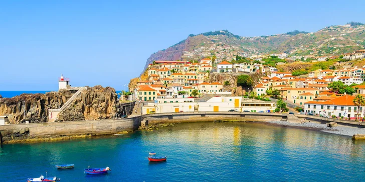 Bydlet budete ve Funchalu ve 3–4* hotelu. 