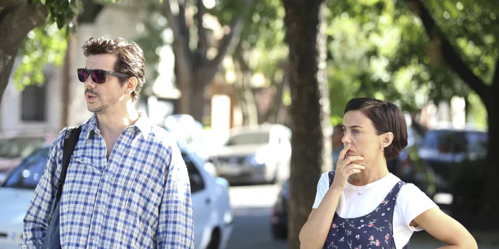Filmy se promítají ve španělském znění s českými a anglickými titulky. 
