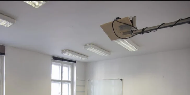  Finální podobu díla pak doladíte pomocí sušených prvků, ozdob, stuh či svíček.