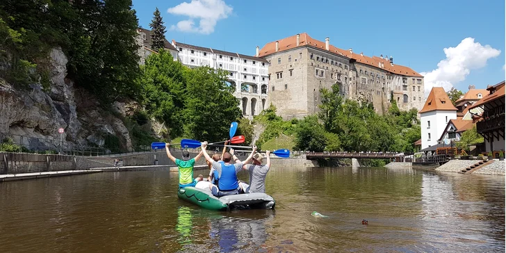 Jednodenní vodácký zážitek: z Rožmberku až do Českého Krumlova