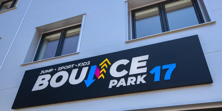 BOUNCE PARK 17