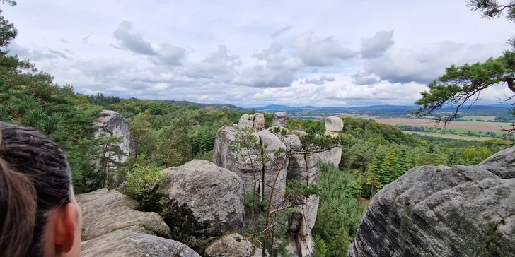 Outdoorová, naučná a také trochu detektivní hra Hruboskalsko vás zcela pohltí.