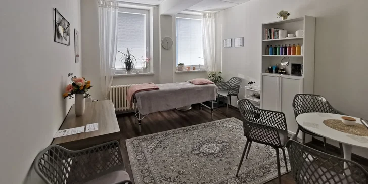 Terapie navozuje stav hluboké relaxace (často spánek či polospánek), a to pomocí jemného doteku terapeutky na trupu a hlavě klienta.