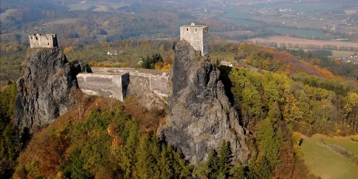 Vyšlápněte na zříceninu Trosky.