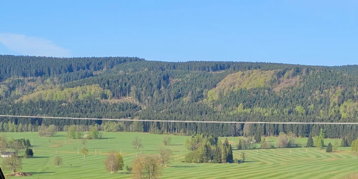 Resort All season ski & bike v polské Lasówce vám nabízí moderní horské chalupy obklopené přírodou.