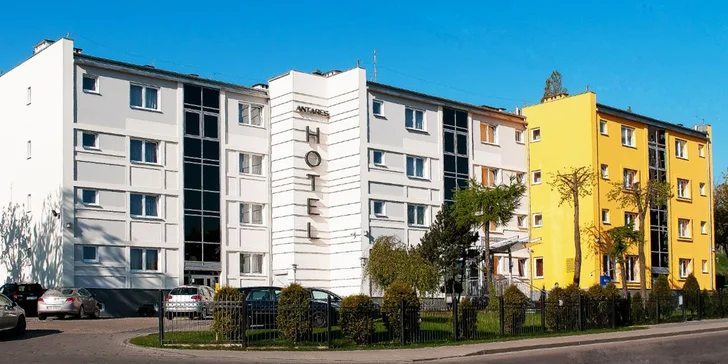 Do centra Gdyně se dostanete pohodlně městskou hromadnou dopravou i autem.