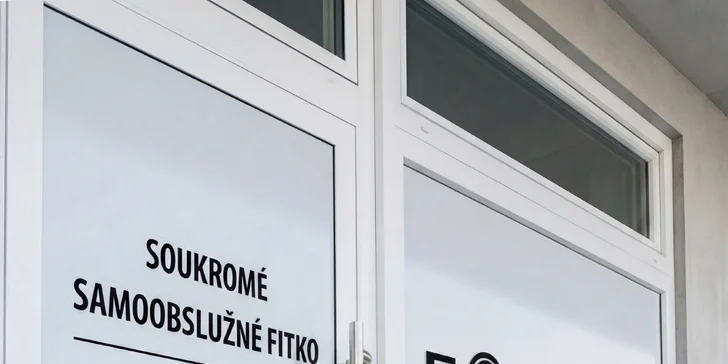 Nechybí kardio sekce s běžeckým pásem i cyklotrenažérem a rozmanité funkční vybavení.