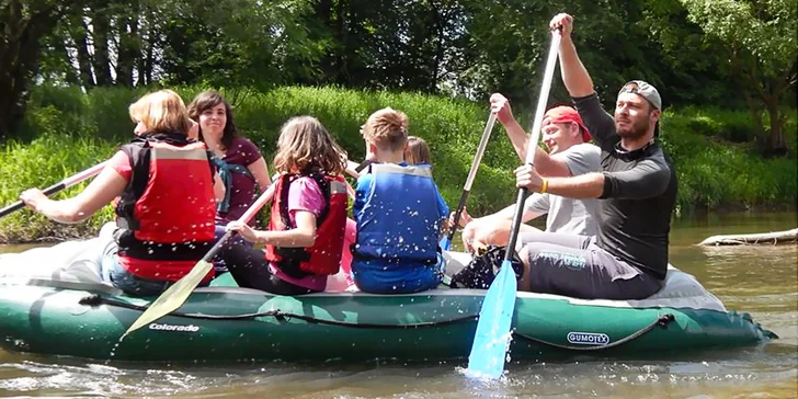 Jednodenní sjezd řeky Moravy – na raftu, barace či kajaku