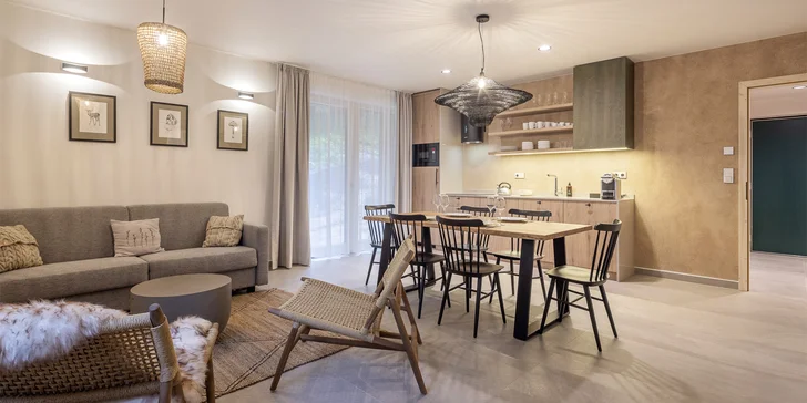 Priestranné apartmány sú vhodné pre páry aj rodiny s deťmi.