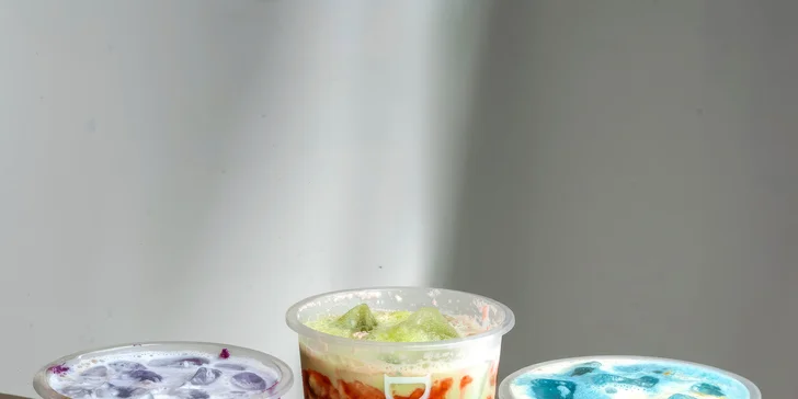 Na výběr budete mít od tapiokových perel až po džemové želé, kokos, mango či borůvky. 

