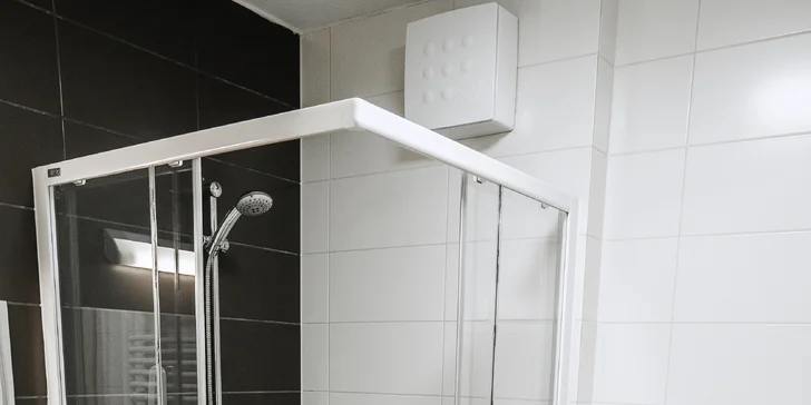 Samozřejmostí je také koupelna s WC.