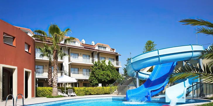 V areálu v letovisku Evrenseki se snoubí špičkový program all inclusive s relaxací v 5 bazénech a prostornými apartmány.