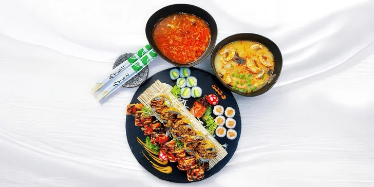 Z bohaté nabídky si vybere každý milovník vyladěných sushi setů, polévek a dalších dobrot.