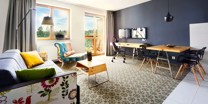 Zabydlíte se v apartmánu Lux nebo Lux s výhledem na hory. 