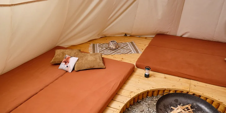 Na každý den pobytu pak dostanete 10 l užitkové vody a 1 l pitné vody.