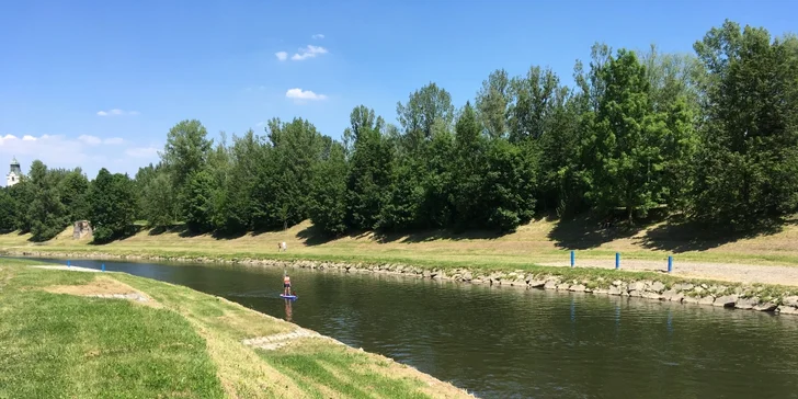 Užijte si jízdu v srdci Ostravy na paddleboardu.