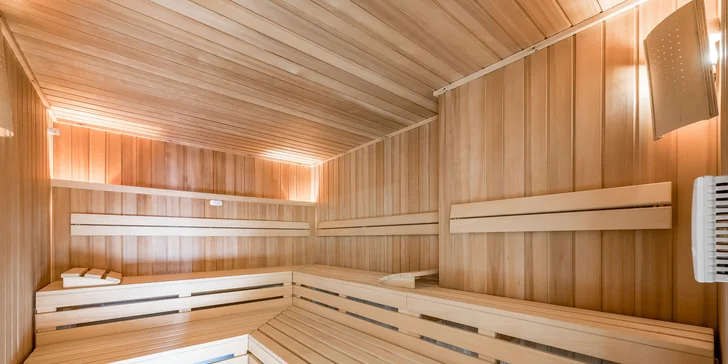 Nechybí ani prostorná finská sauna.