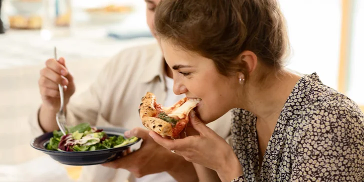 Pizza, salát, burger nebo steak? Určitě si vyberete.