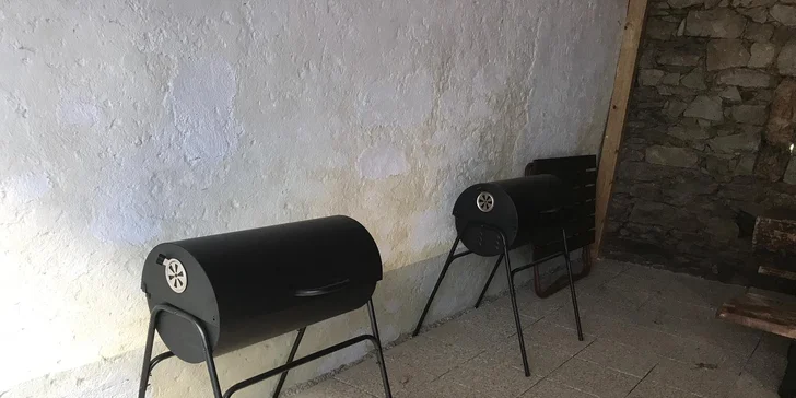 Zapůjčit si můžete gril.