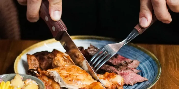 Vše bude v neomezeném stylu all you can eat, dokud neřeknete „Dost!“.