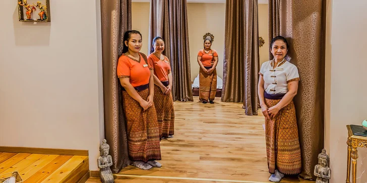 Pokud chcete relaxovat opravdu dokonale, zajděte si na thajskou masáž přímo v hotelu – máte na ní 20% slevu. 