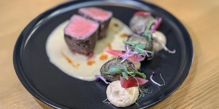 Tataráček, steak i čokoláda: čtyřchodové degustační menu pro 1 až 2 osoby