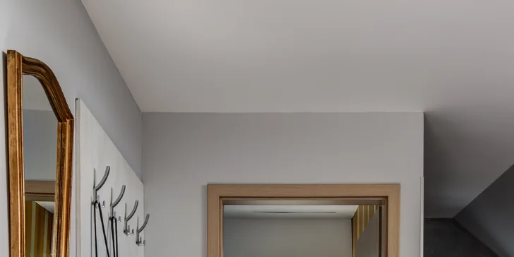 Apartmá Lounge je propojen s prosklenou podestou a každý okamžik zde nabízí jedinečný pohlede na krásy, které místo nabízí.