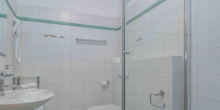 Samozrejmosťou je súkromná kúpeľňa.