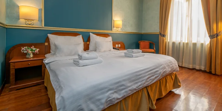 Připraven pro vás bude moderní dvoulůžkový pokoj (19 m²) kategorie Standard nebo Economy Plus.