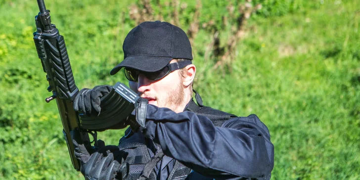 Kurz se koná na střelnici u Ústí nad Labem.