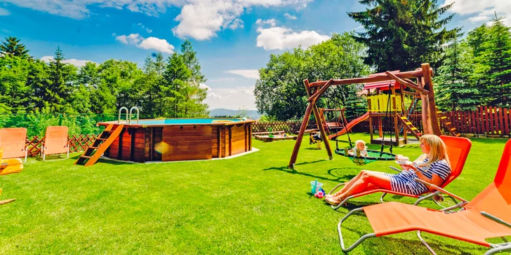 Součástí hotelu je herna, dětské hřiště v zahradě, koutek v restauraci.