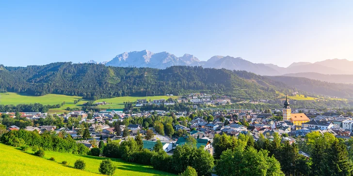 V městečku Schladming si užijete blahodárný horský vzduch, výhledy na alpské vrcholky i výborné jídlo.