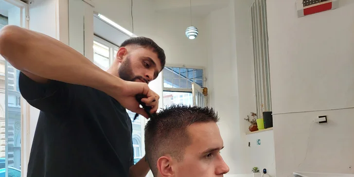 Pořídit můžete rovnou voucher na kompletní termín, a pak už se neobtěžovat s rezervací. 