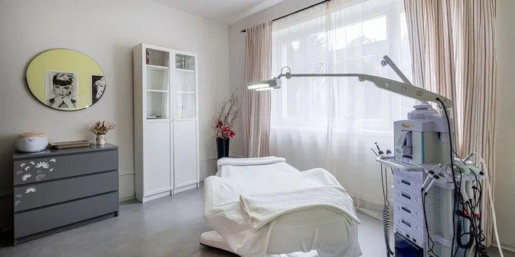 V nabídce je základní ošetření s masáží obličeje, ošetření pro muže i péče s ultrazvukovou špachtlí. 