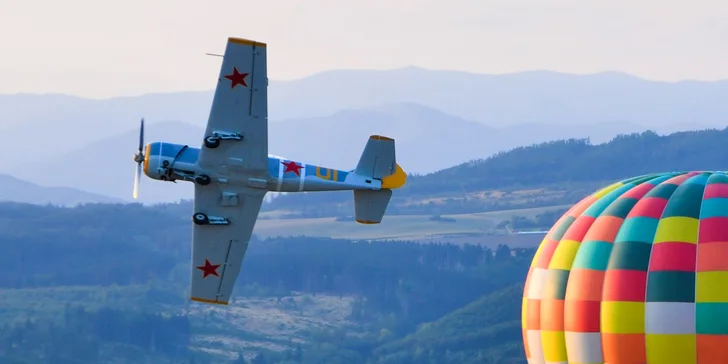 Úchvatný akrobatický let na lietadle YAK 52