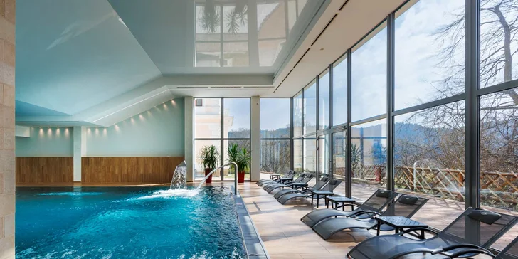 Po dni stráveném prozkoumáváním Karlových Varů oceníte relax ve wellness centru.
