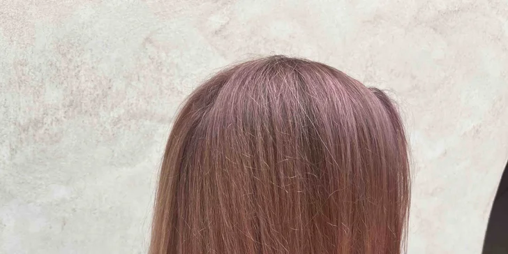 Kvalitní barvy Davines jsou šetrné k vlasům i pokožce hlavy. 