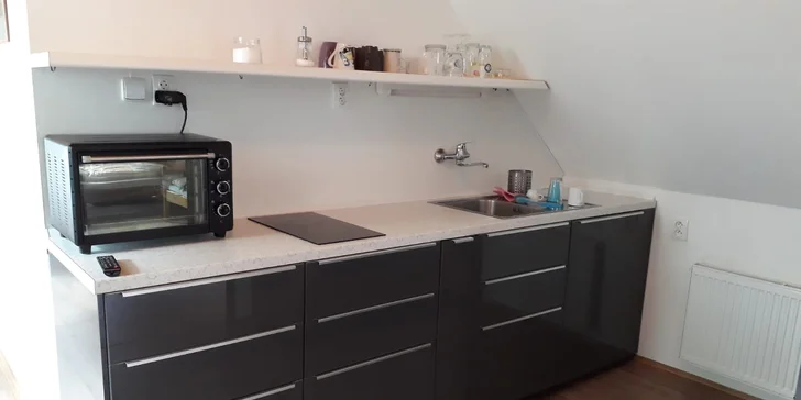 Apartmán vám nabídne vlastní a plně vybavenou kuchyňku, kde si jistě sami uvaříte něco skvělého. 