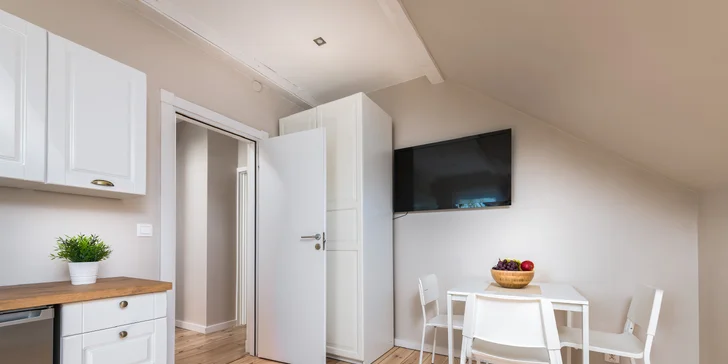 Připraví vám tu moderně zařízený pokoj nebo apartmán. 