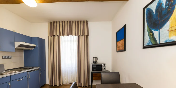 Vlastné dobroty si pripravíte v plne vybavenej kuchynke, ktorou disponuje každý apartmán.