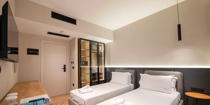 Hotel byl dostavěn roku 2024 a jeho pokoje tak nabízí moderní zázemí a maximální pohodlí. 