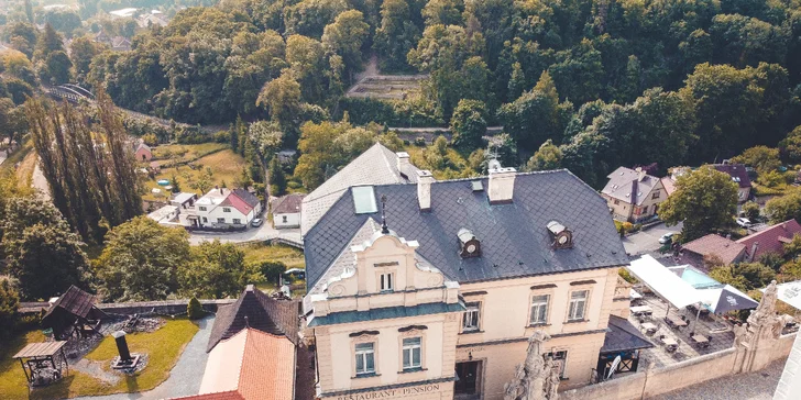 V ceně máte vstup do galerie GASK nebo Dačického domu, dle období a varianty voucheru je na výběr i Vlašský dvůr.