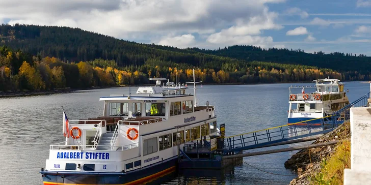 Během cesty, která spojuje Lipno nad Vltavou, Frymburk a Dolní Vltavici, se před vámi otevřou dechberoucí panoramata Šumavy.